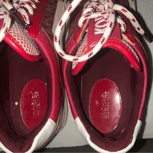 Micheal Kors Women’s Wilma Lace-up. Size8. Burgundy/White/Chrome